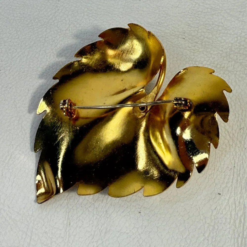 Vintage Leaf Brooch Gold-Tone Faux‎ Pearl Statement Retro